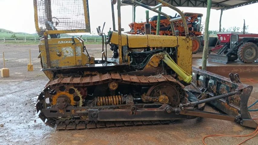 Trator ? isteira D7