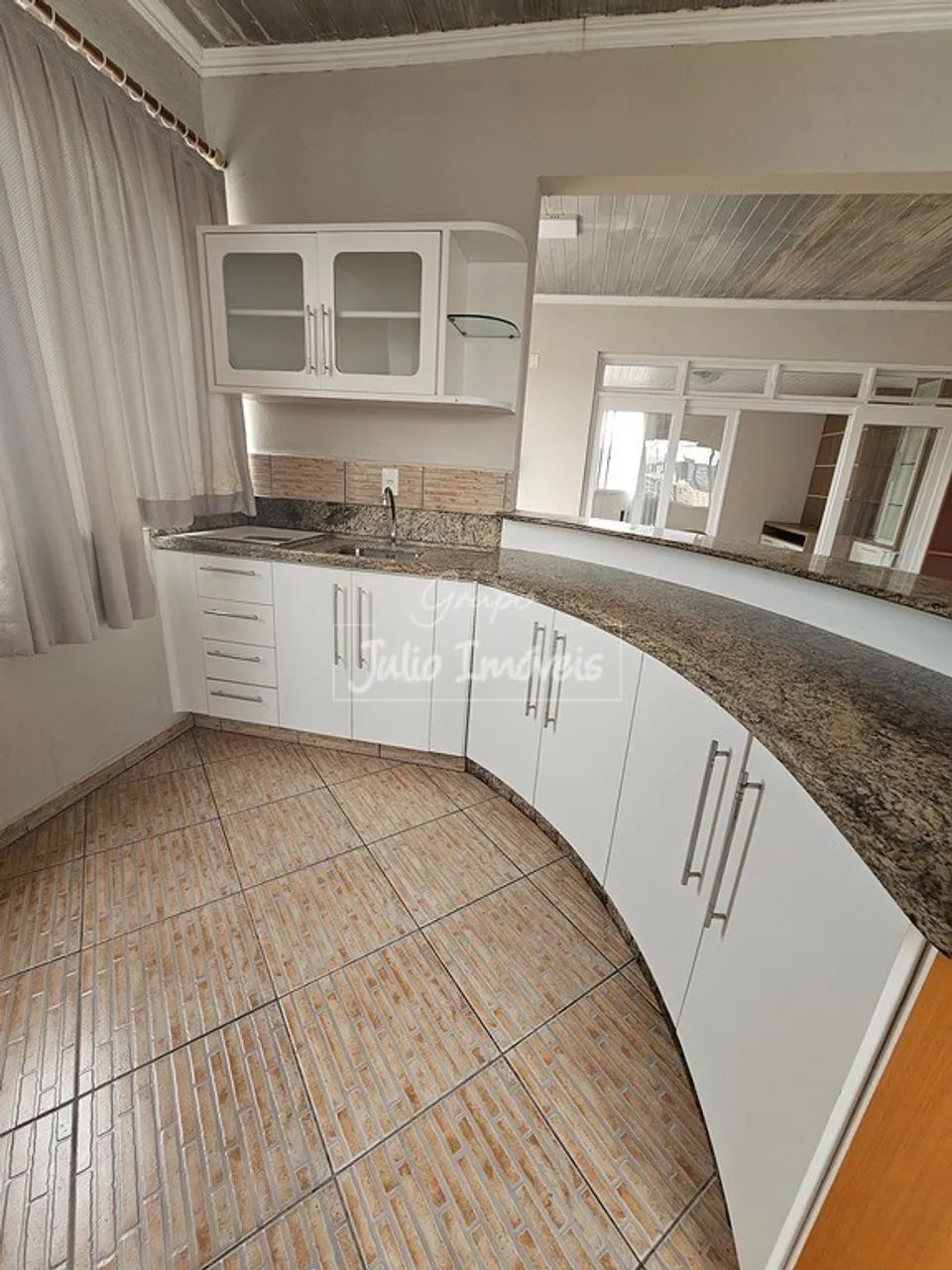 Apartamento amplo três suítes no Centro de Brusque - Foto 4