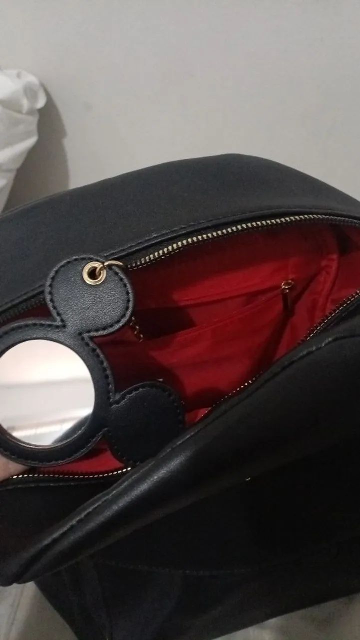 Mochila Mickey social couro nova - Foto 4