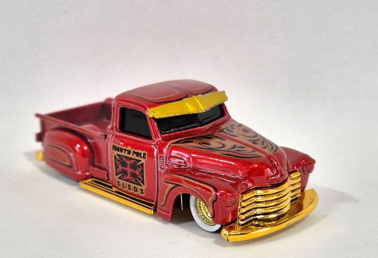 Hot Wheels Premium La Troca Holiday Rods Red  - Foto 4