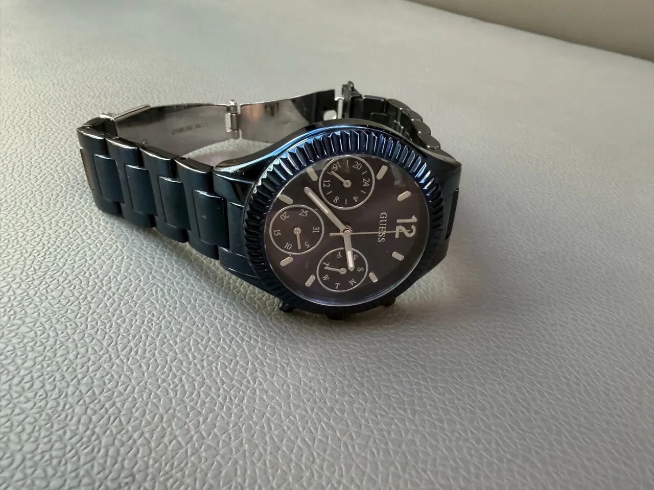 RELÓGIO GUESS FEMININO AZUL MARINHO - ORIGINAL - Foto 3