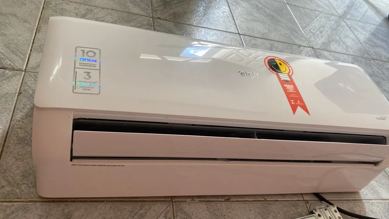 Ar-condicionado seminovo