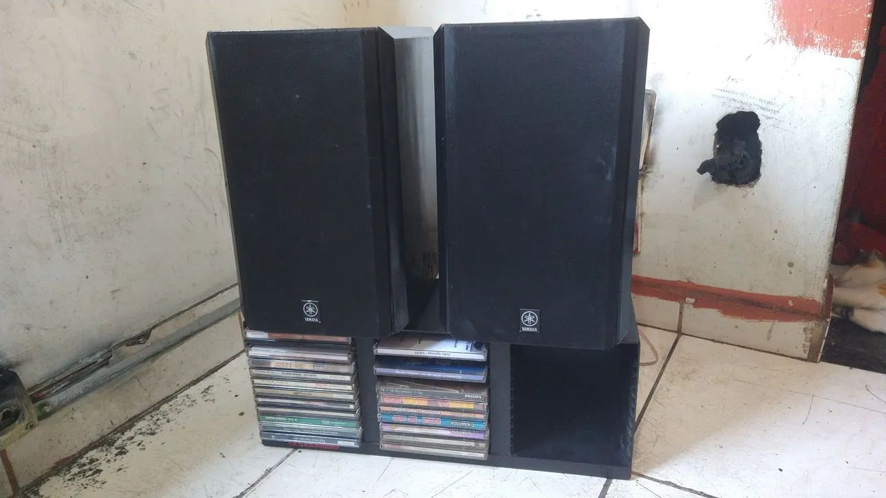 Caixas Yamaha passivas de mesa - Foto 4
