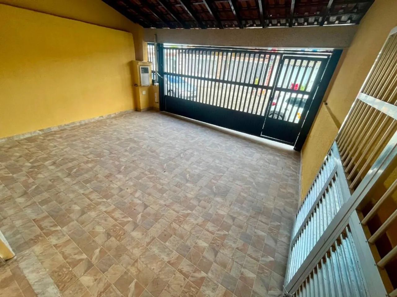 Casa 2 Quartos - 400 Metros do Mar - Vila Caiçara - Praia Grande - Foto 4