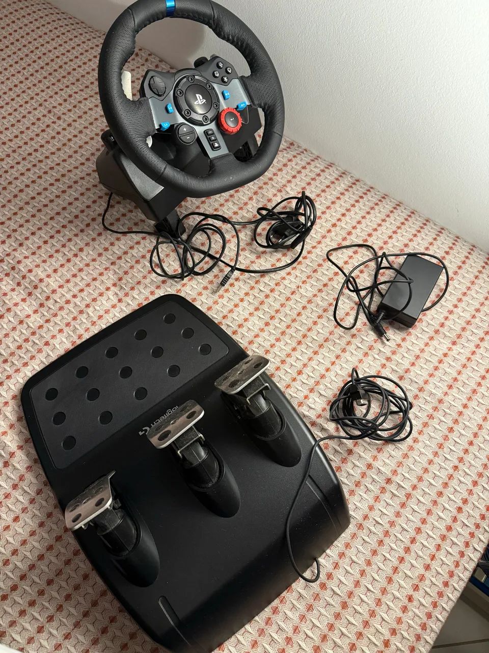 SIMULADOR LOGITECH G29  - Foto 5
