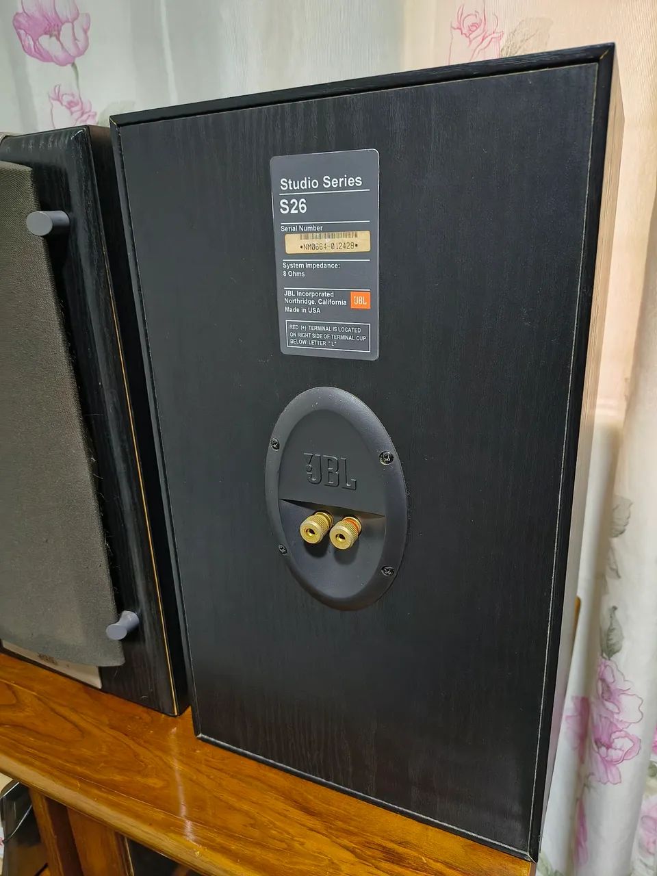 Caixa Studio JBL  S 26   / Em ótimo estado de conservação - Foto 4