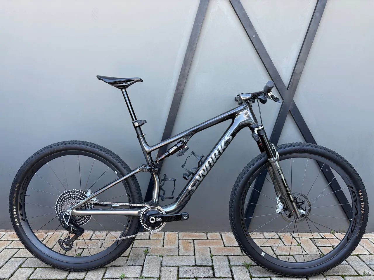 Specialized Epic 8 S-Works TAM L ( com rodas World Cup ) 