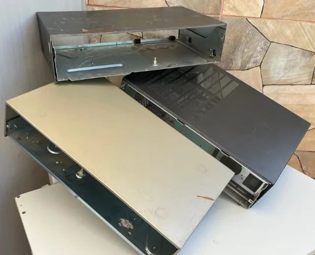 Gradiente - Gabinete para Receiver ou Tape Deck Spect ou DS