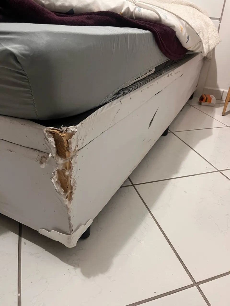 Cama box casal baú com colchão  - Foto 2