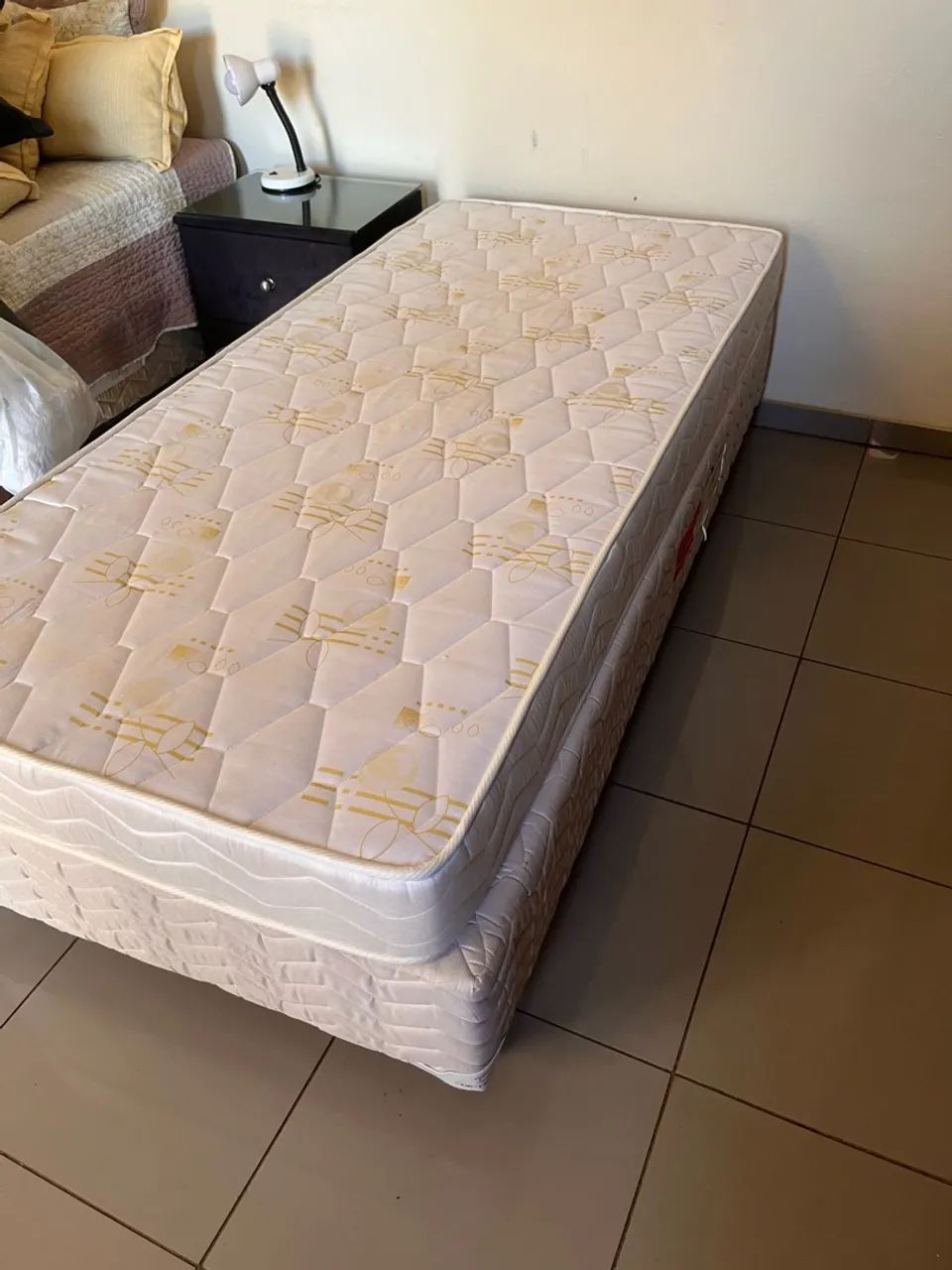 Cama box super conservada - Foto 2