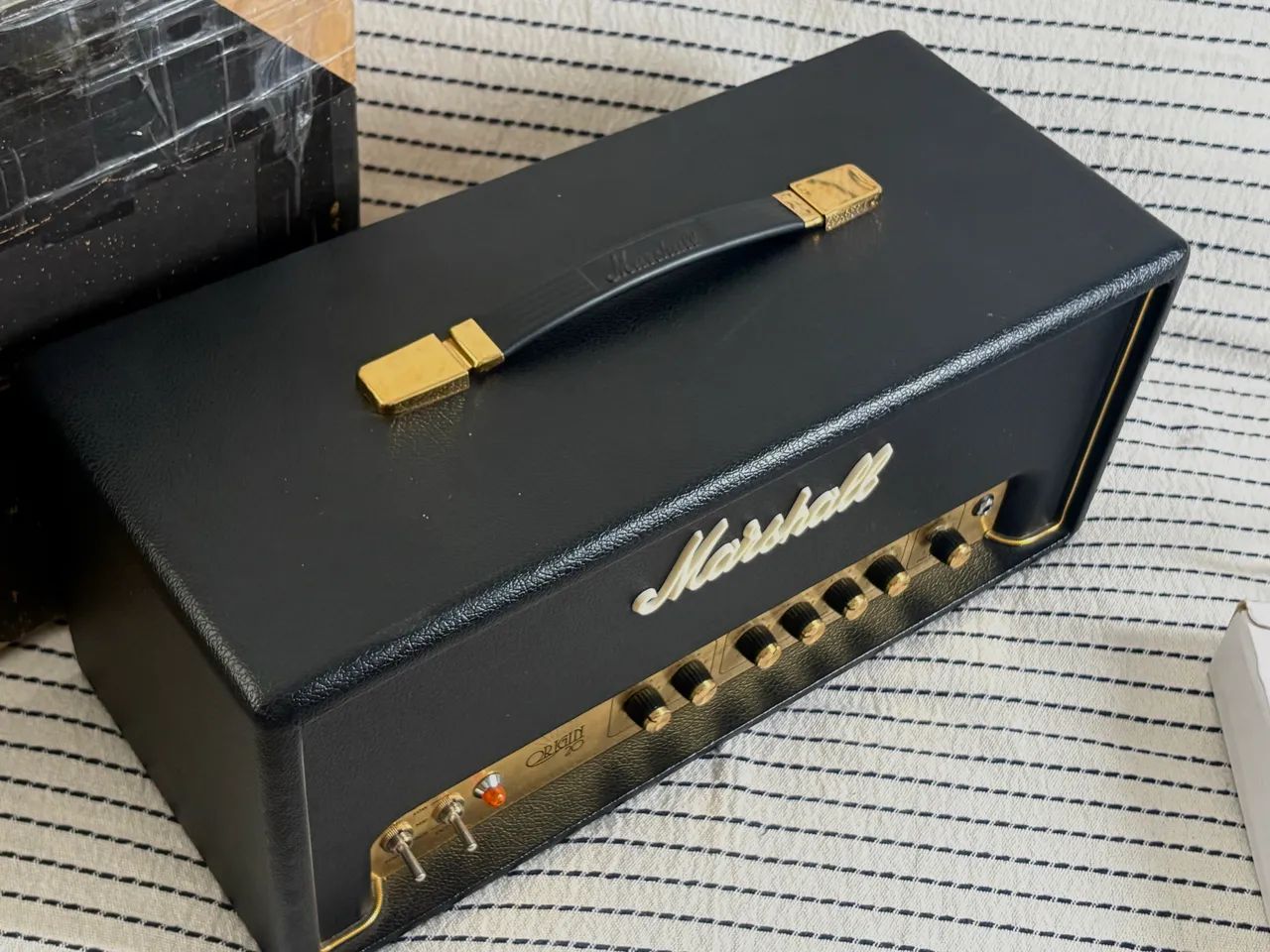 Marshall Origin 20h com footswitch  - Foto 4