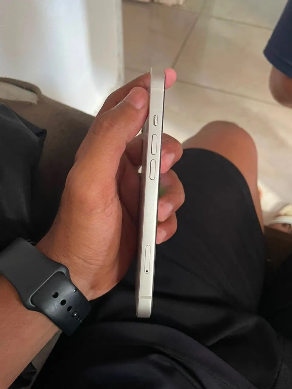 iPhone 13 256 com caixa único dono  - Foto 3
