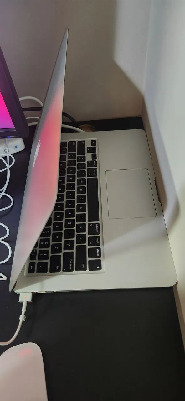 Macbook Air A1466 2013 Leia o Anúncio  - Foto 3