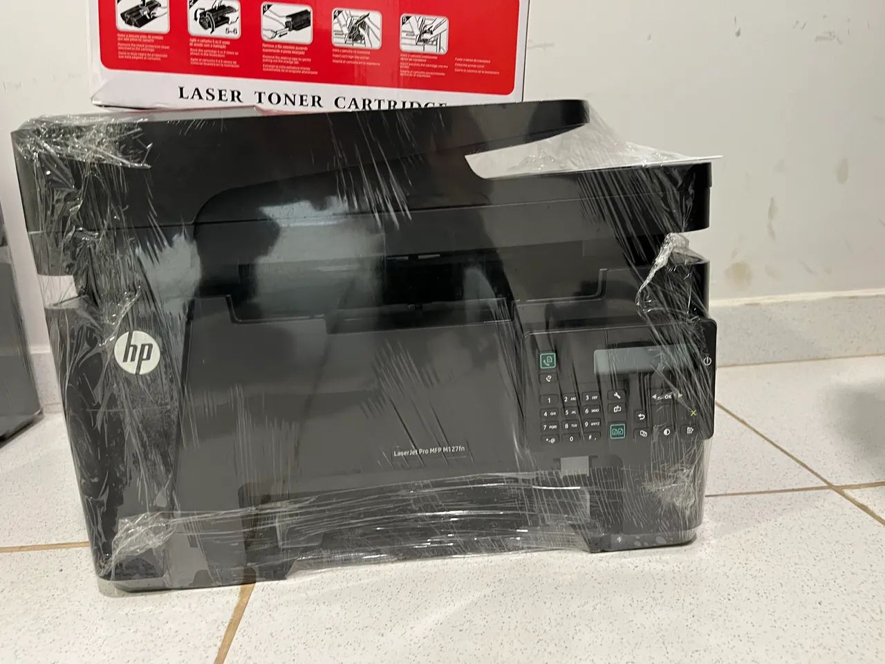 Impressora semi nova HP LaserJet Pro MFP M127fn  - Foto 4