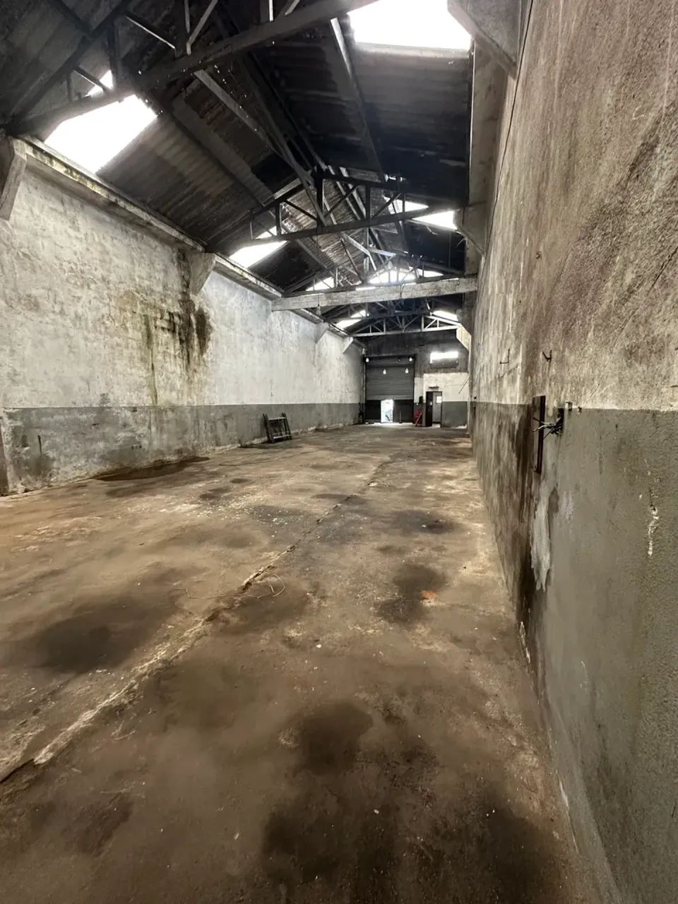 OPORTUNIDADE: Galpão 360m²  com 2 entradas - Foto 3
