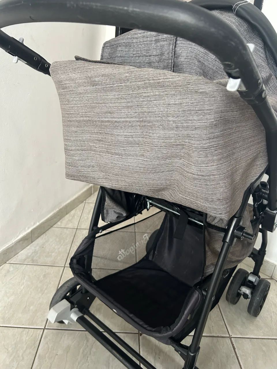 Vendo carrinho de bebê  - Foto 2