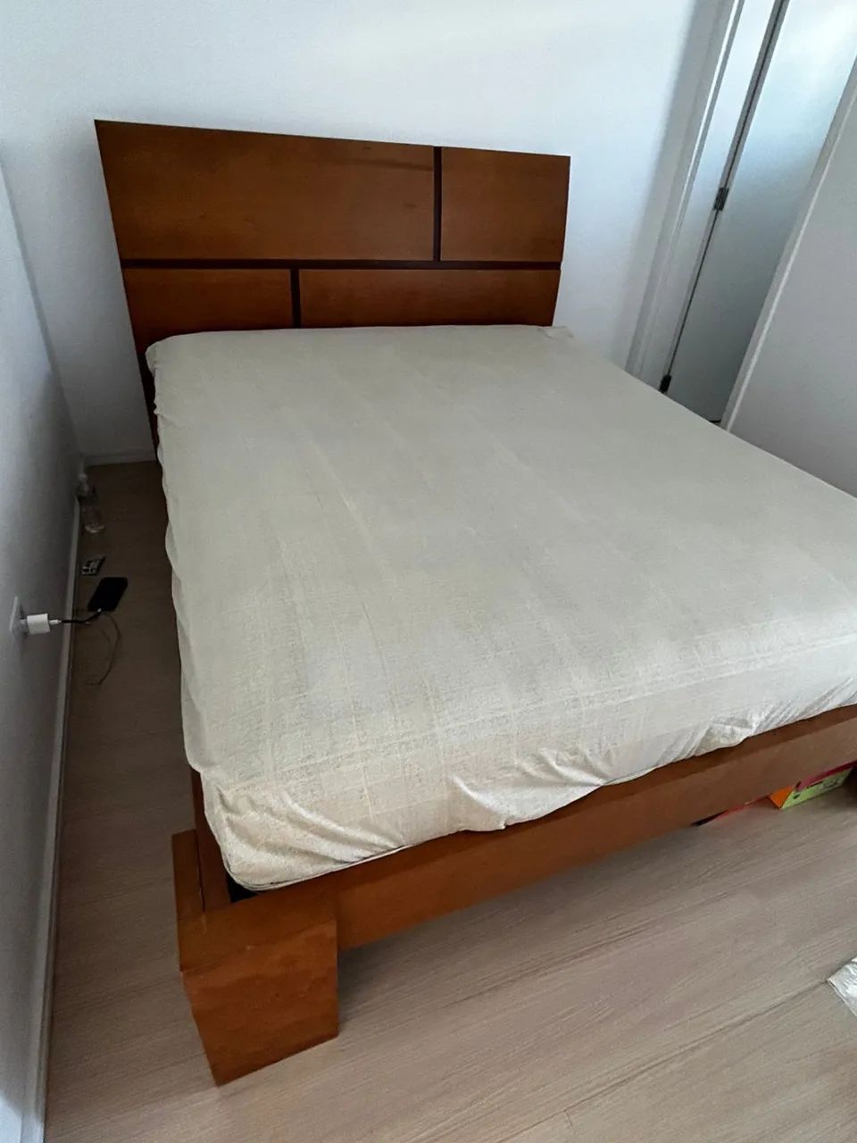 Cama Queen de madeira Maciça + Colchão  - Foto 4