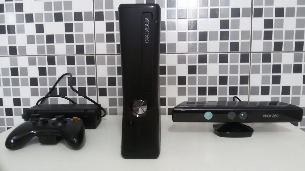 Xbox 360 destravado com 70 jogos e kinect