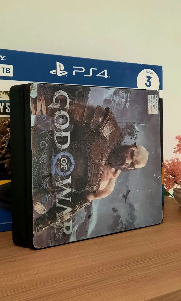 PS4 SLIM 