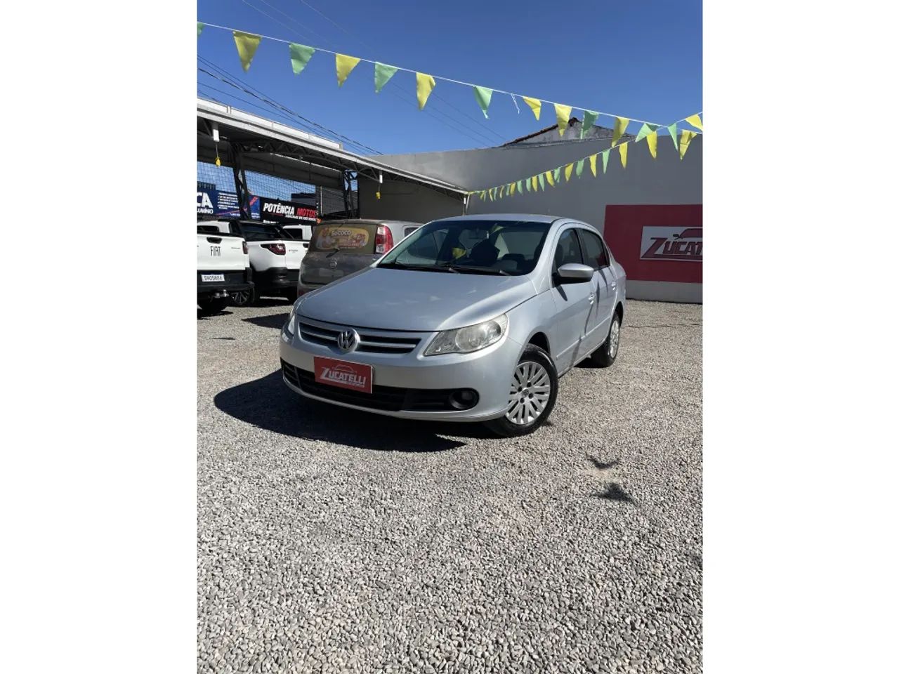 Volkswagen Voyage 2013