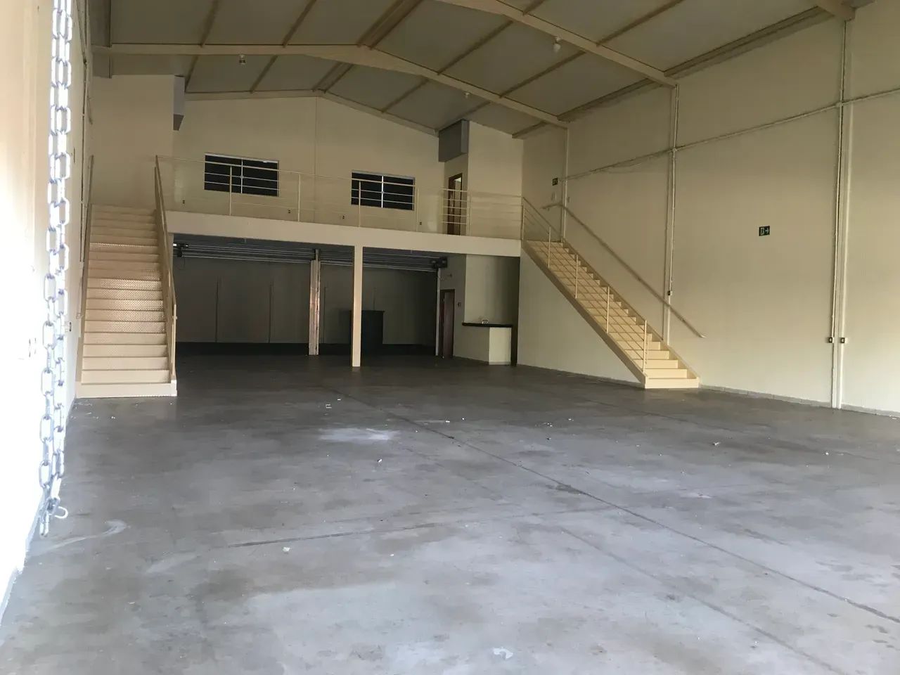 Excelente galpão comercial  Bairro Itajá - Foto 2