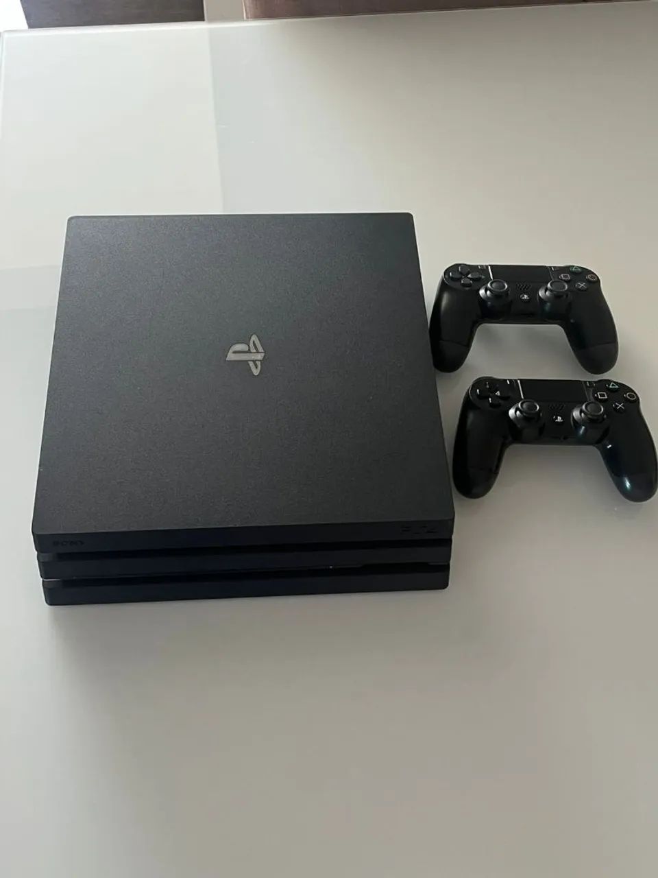 PlayStation 4Pro à venda - Ótimo estado - Foto 2