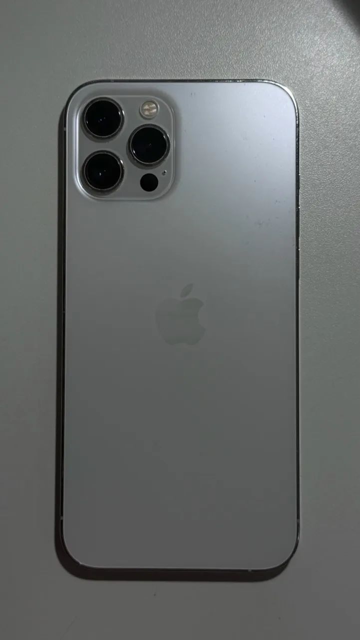 【美品】iPhone 12 Pro Max 256GB シルバー iPhone 12 Pro Max 256GB - Celulares e Smartphones - Cruzeiro, Belo