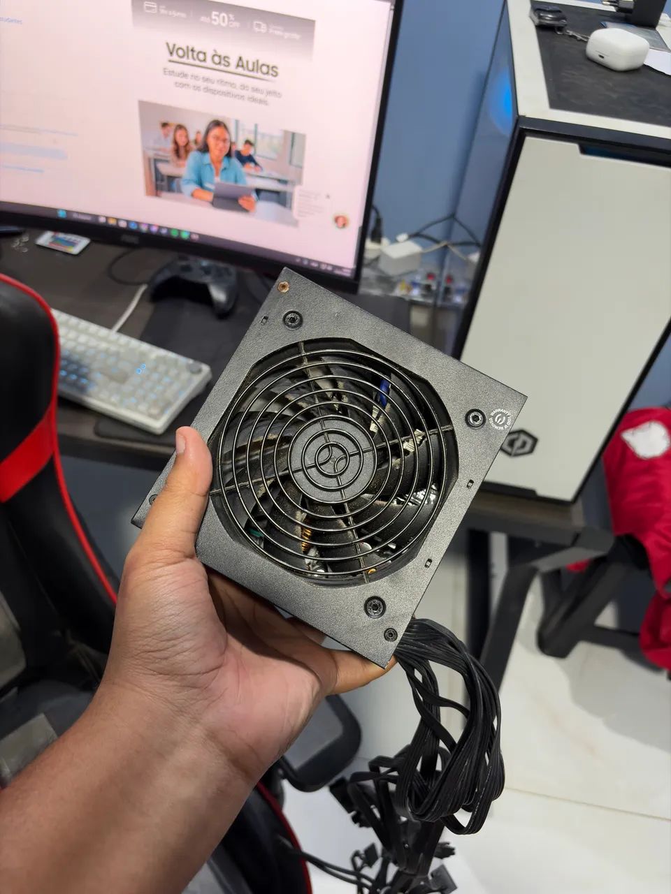 Fonte evga 600w 80plus gold - Foto 2