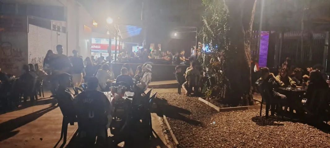 URGENTE!! Vendo/Passo ponto de bar na ASA SUL - Facilito pagamento/estudo troca - Foto 7