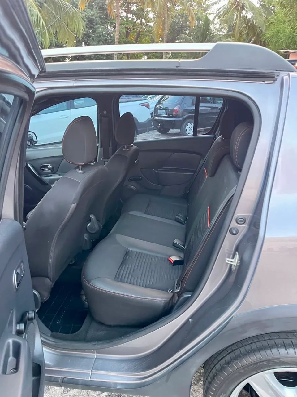 Renault Stepway Zen Flex 1.6 16V Mec. 2020 - Foto 4