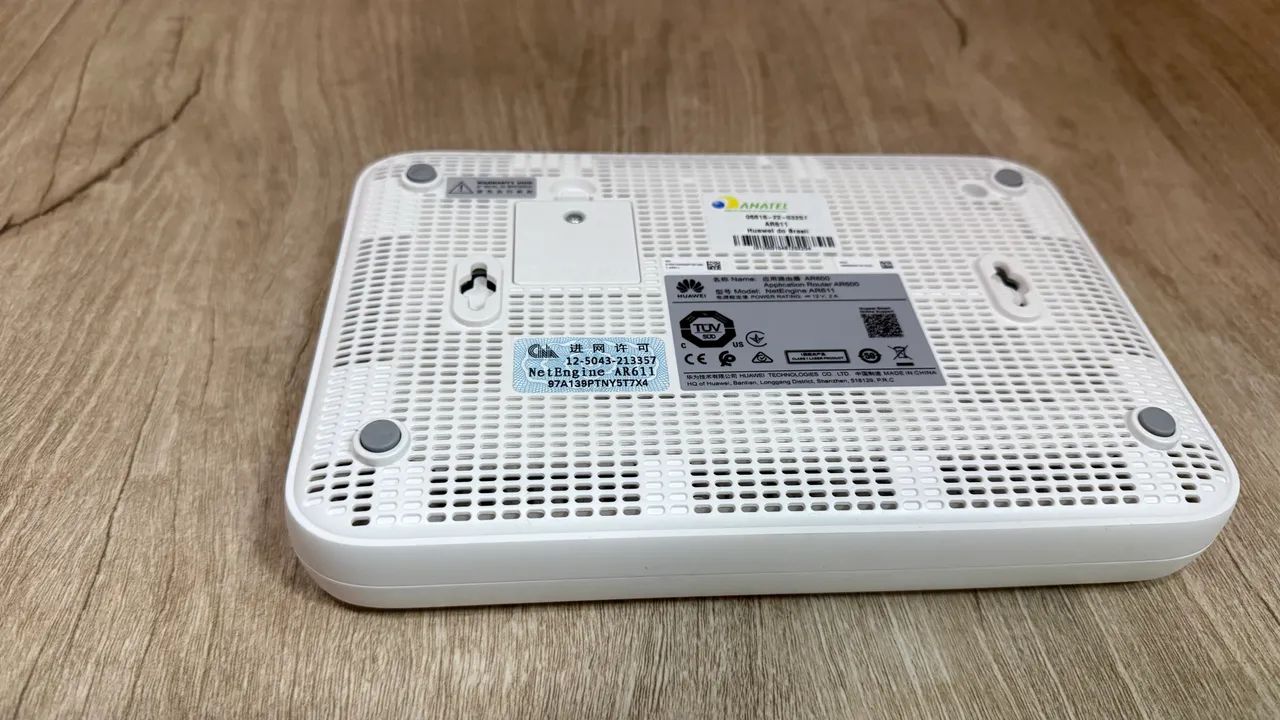 HUAWEI Aplicação / Application Router AR600 Modelo / Model: NetEngine AR611 - Foto 2