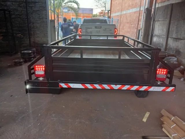 "Carreta comprimento  2.50 de  mt por 1,50 Largura "  - Foto 2