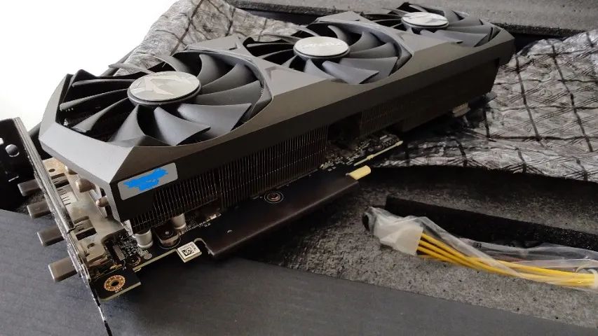 Placa de Vídeo GeForce RTX 3070 Ti - Foto 3
