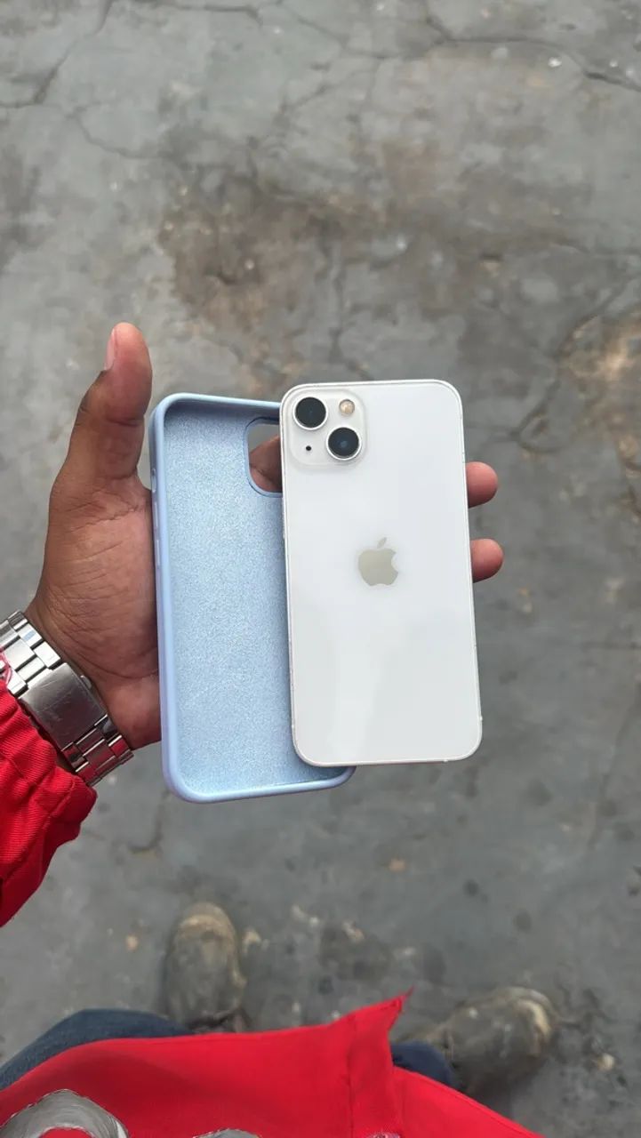 iPhone 13 de 128GB em perfeito funcionamento