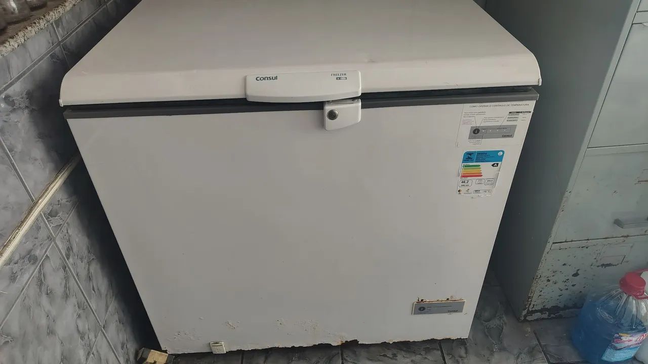 Vendo freezer Consul 311 litros - Foto 2