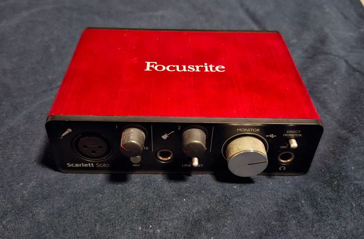 Focusrite Scarlett Solo (2° geração)