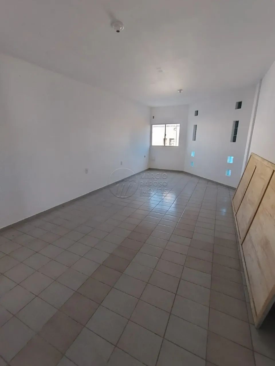SALA COMERCIAL COM 30,21M² NO PRADO - Foto 2