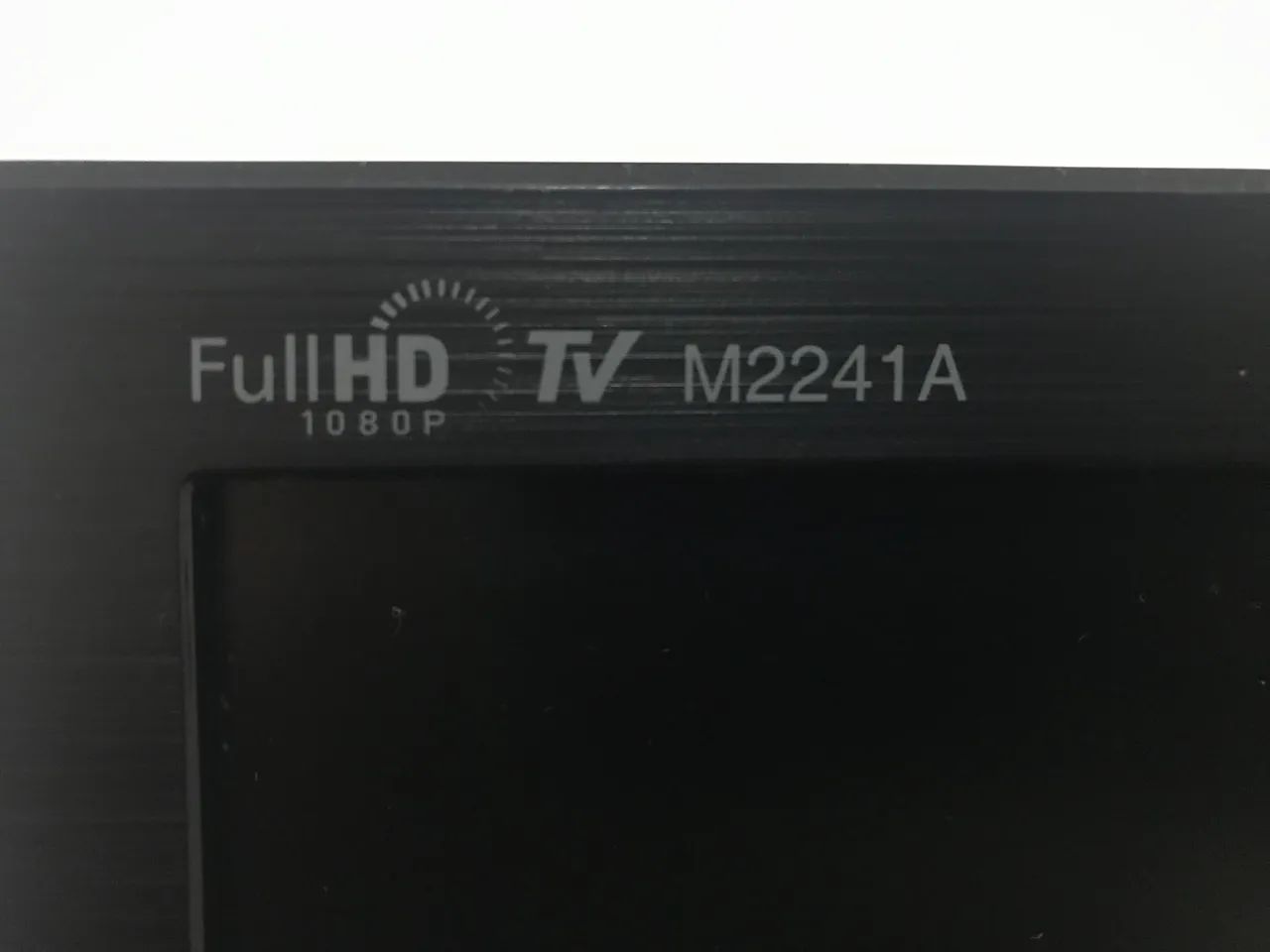TV LG Full HD 21" Modelo FLATRON M2241A - Foto 2