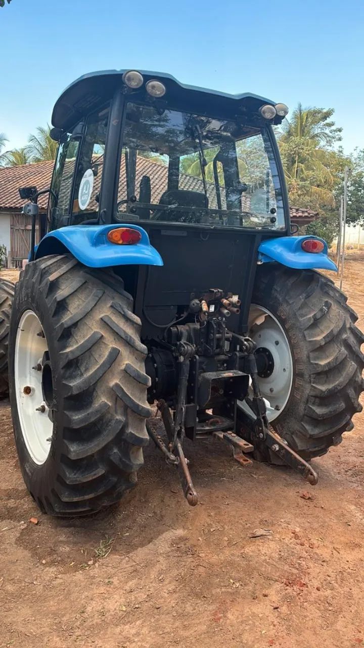 TRATOR LS PLUS 100 CABINADO 2015 - Foto 4