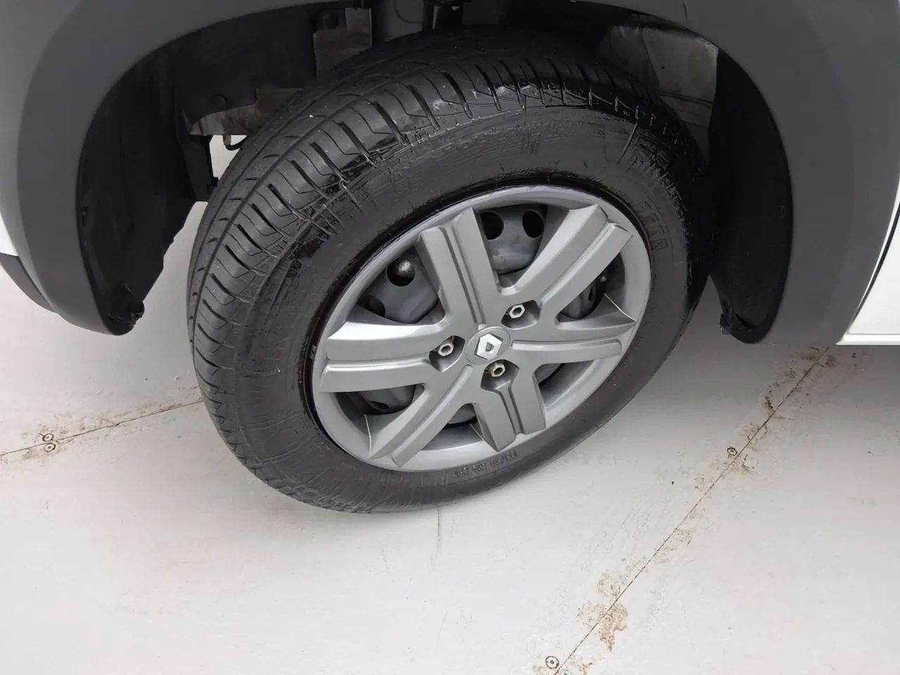 Renault Kwid 1.0 Zen, foto 11 de 18