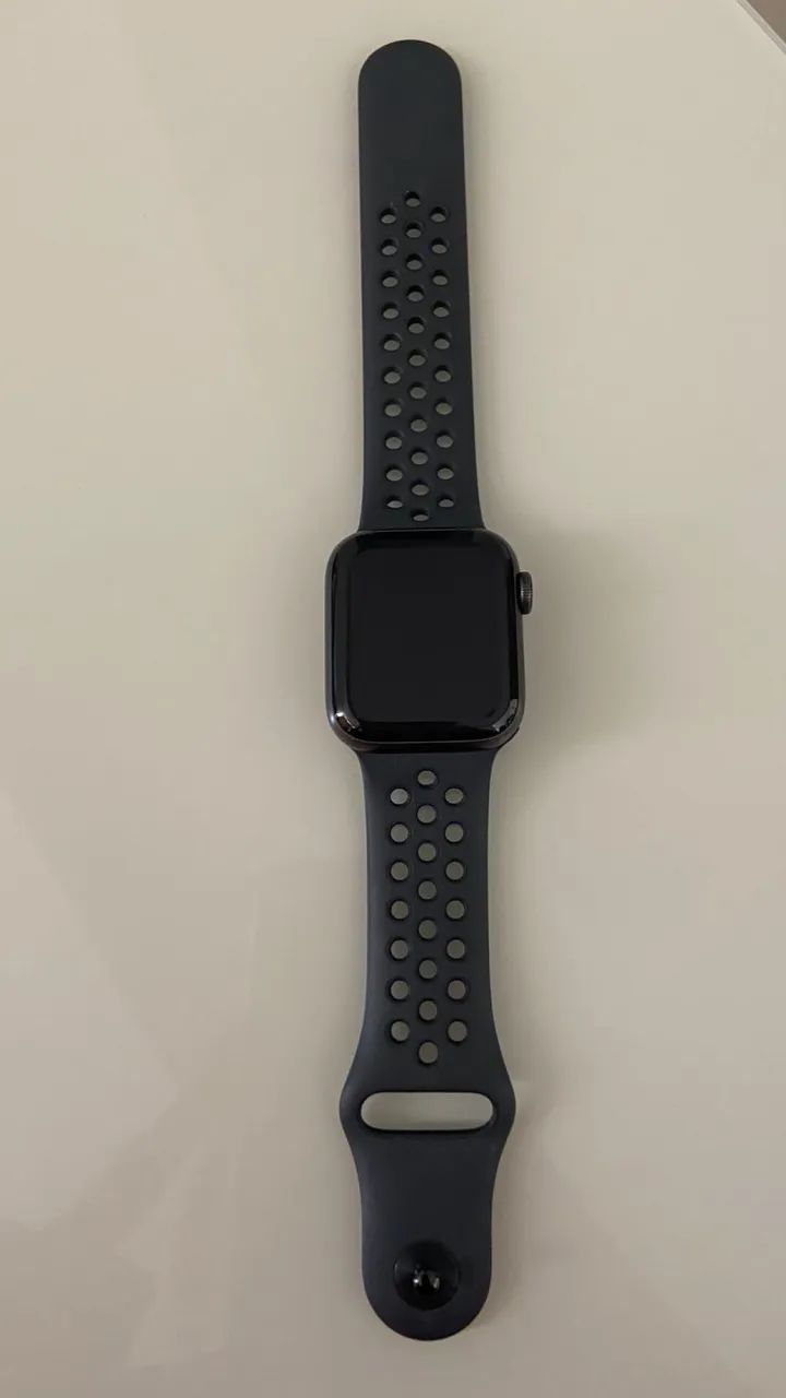 Apple Watch modelo Nike MKQ33LL/A - Foto 3
