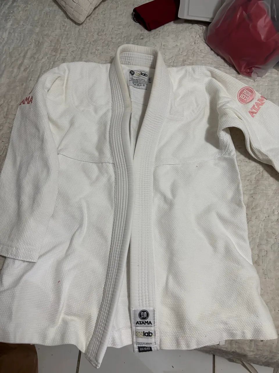 Kimono Atama F1 Branco - parte de cima 
