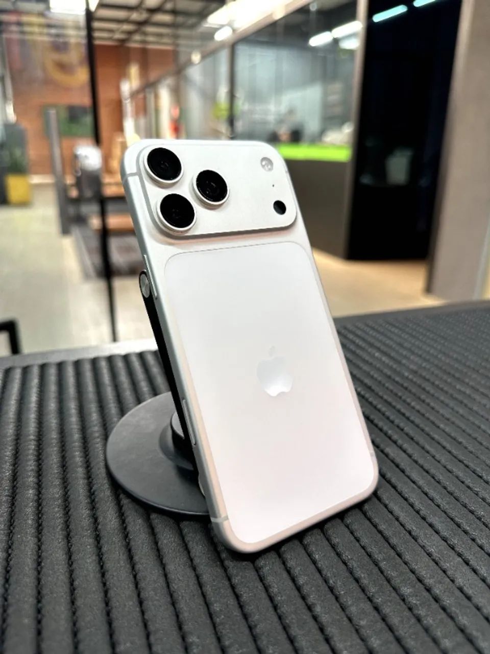 iPhone 17 Pro Max 256GB | Seminovo Premium | Pronta Entrega