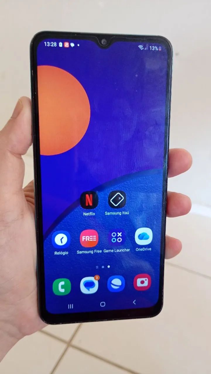 Samsung m12 semi novo 