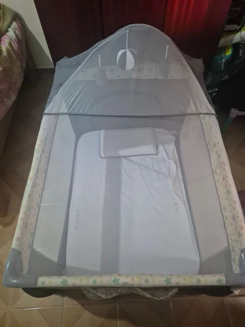 Berço Cercado com mosquiteiro e colchão <br>R$ 500,00 - Foto 4