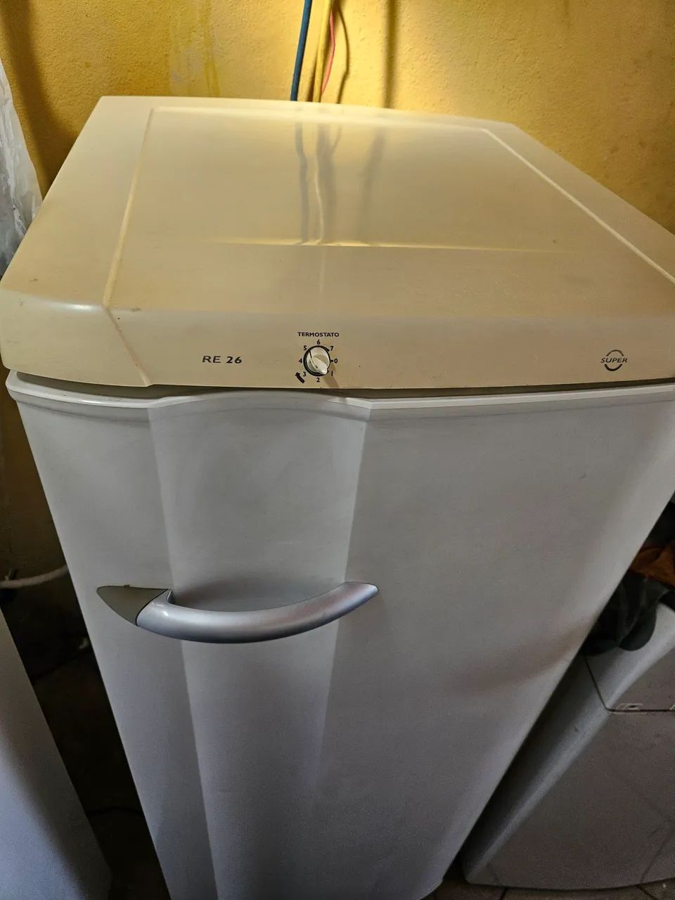 Geladeira Electrolux 240 litros  - Foto 2