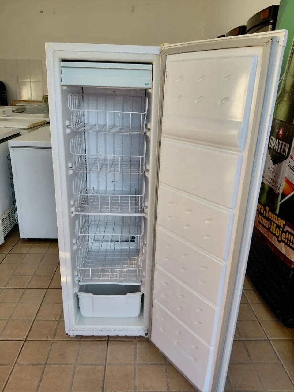 Freezer Vertical Consul 142 litros - Foto 2