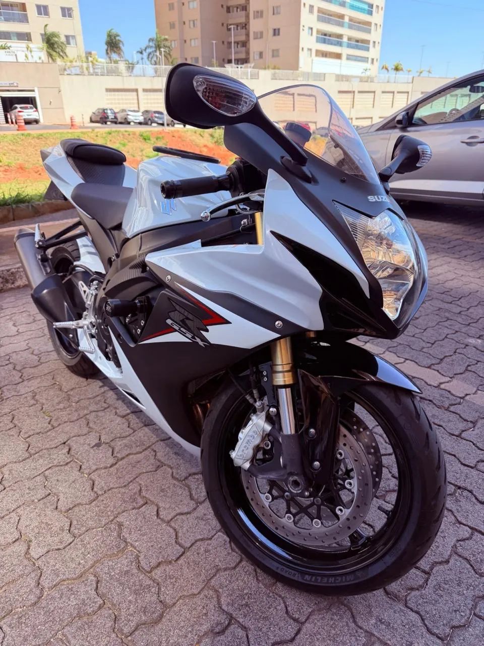GSX-R 750 W Srad 2014 - 1531262560 | OLX