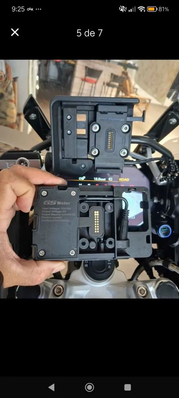 Suporte/adaptador celular BMW  - Foto 2