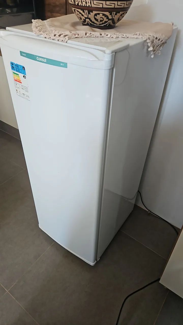 Freezer vertical 121 litros - Foto 2